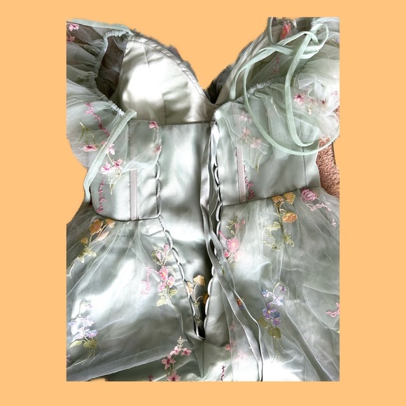 Coquette fairy tulle green summer floral dress with corset details - Picture 4 of 4